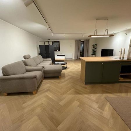 Apartament Ovoc 1.0 Chodzież Exterior foto