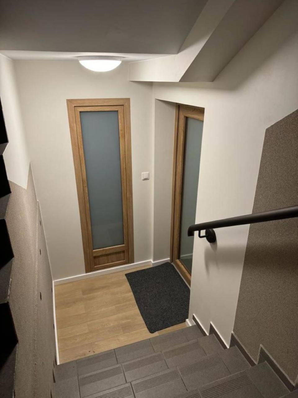 Apartament Ovoc 1.0 Chodzież Exterior foto